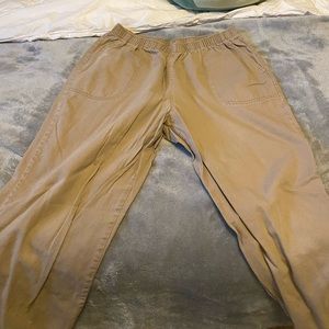 Khaki pants